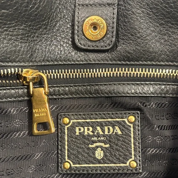 Prada Black Pebbled Leather Large Tote with Adjustable/Removable Crossbody Strap - Picture 10 of 14